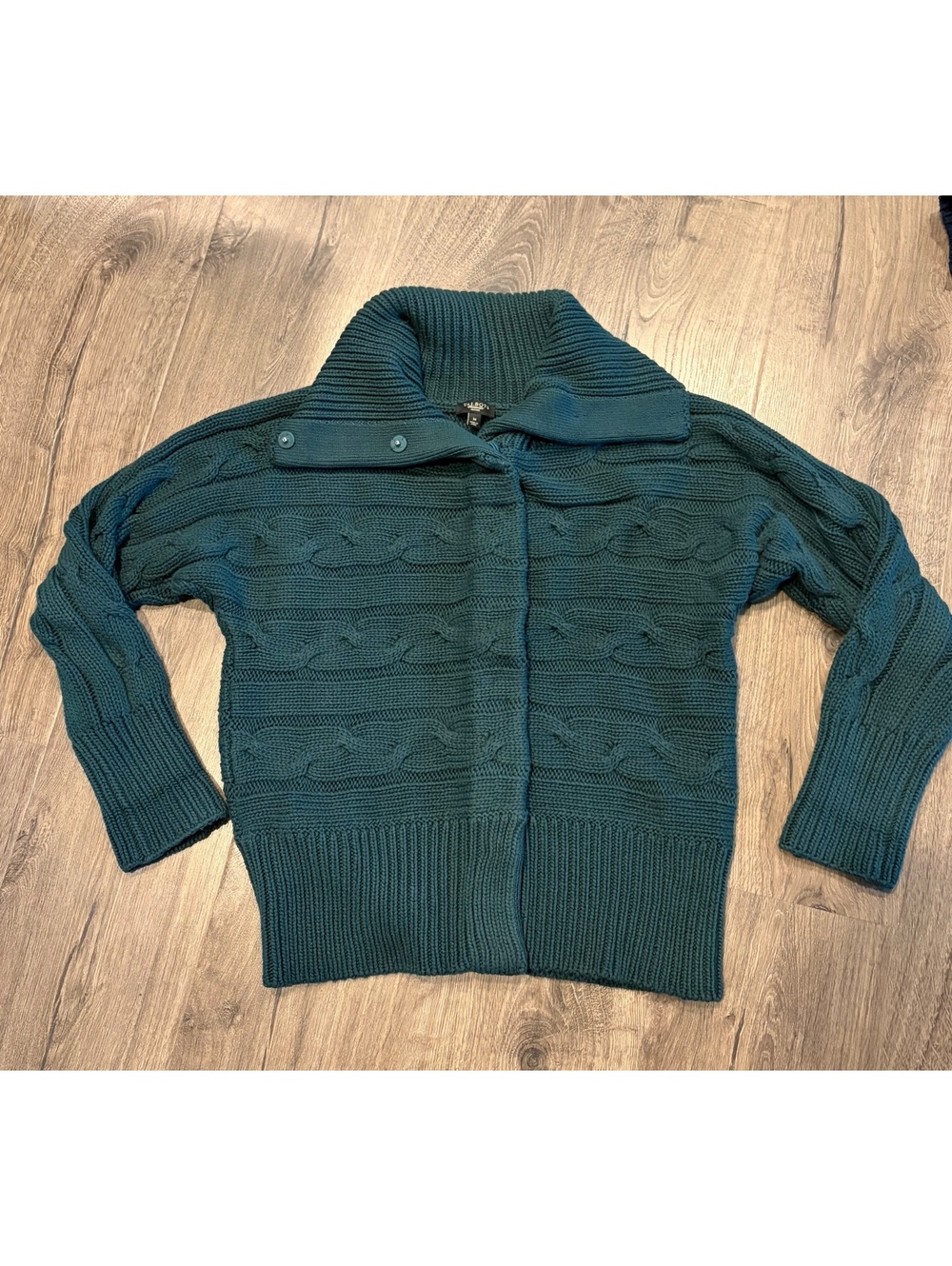 Talbots Green Women’s Petite M Cable Knit Sweater